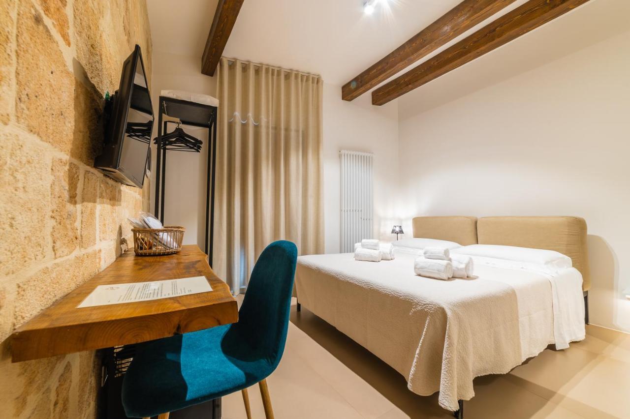 B&B A C-Caste Monopoli Bagian luar foto